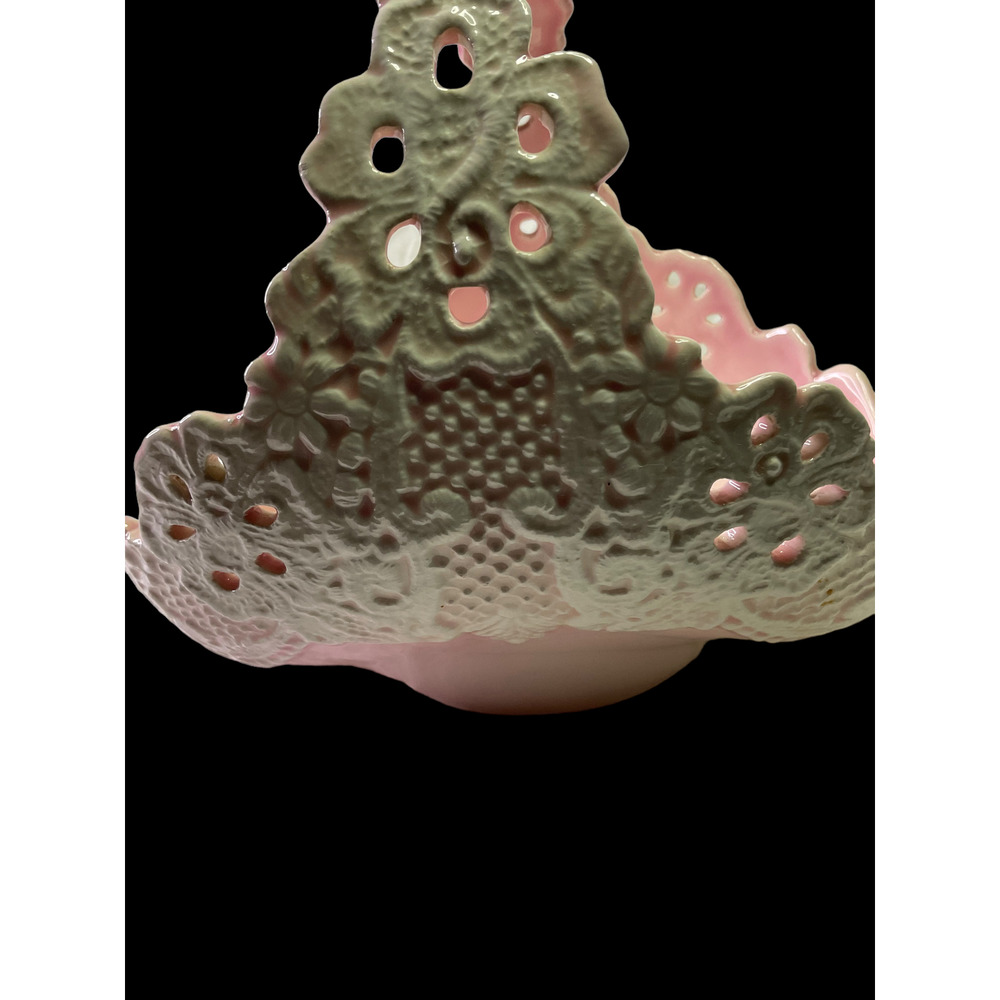 Absolutely Gorgeous Vintage Dona's Ceramic Mold  LLI-93 Lace Applique Basket